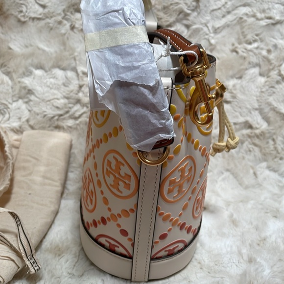 NWT Tory Burch T Monogram Degrade Mini Bucket Bag - Picture 8 of 9